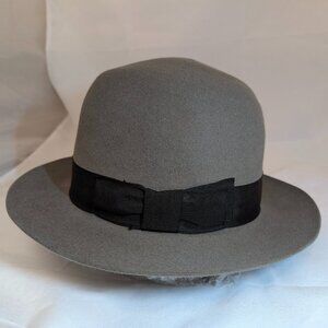 Akubra Federation IV Deluxe Heritage Collection Gray Fedora - Open Crown Size 57